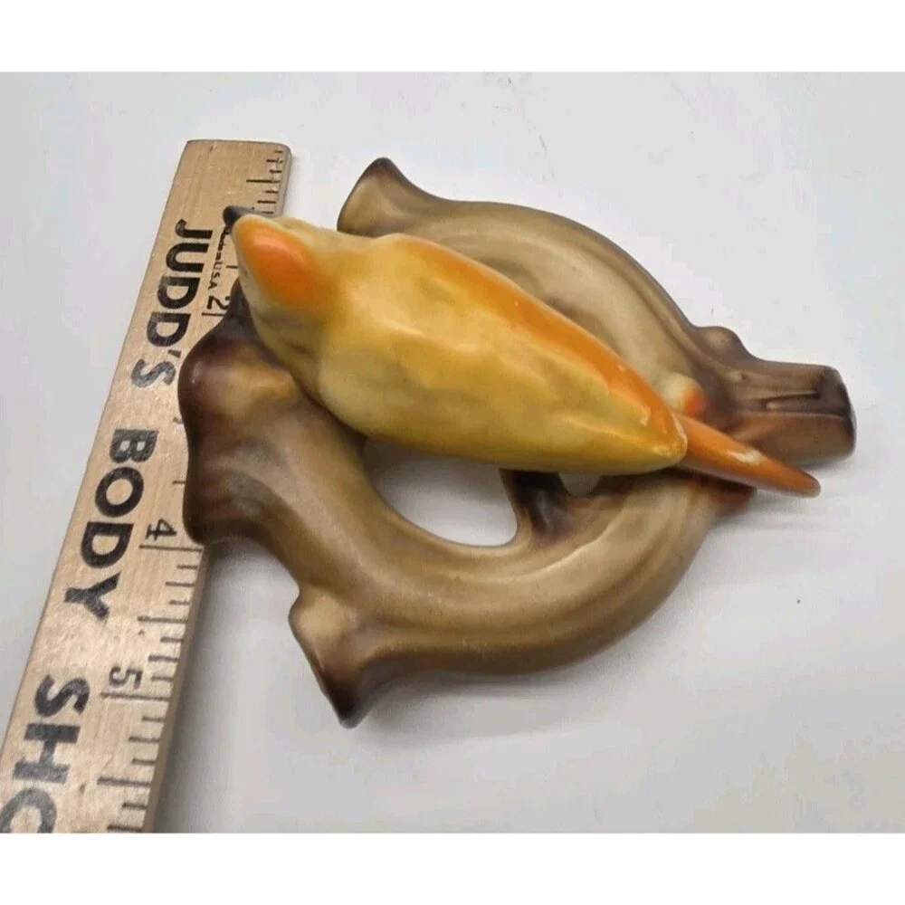 Vtg Czech Pottery Bird Pretzel Branch Vase Wall Pocket Czechoslovakia